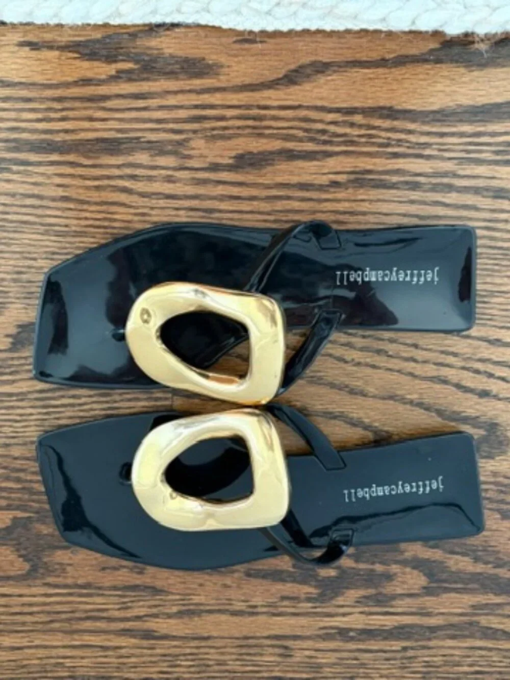 Jeffrey Campbell Black Flip Flops with gold buckle Size 7 - Picture 3 of 6